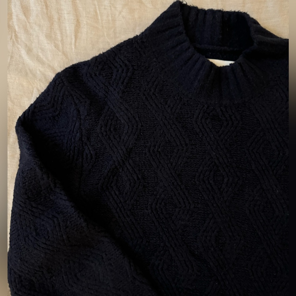 Abercrombie and Fitch navy blue sweater